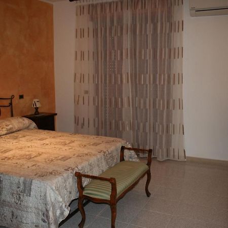 Costa D'Amalfi E Cilento Bed & Breakfast Pontecagnano Exterior foto
