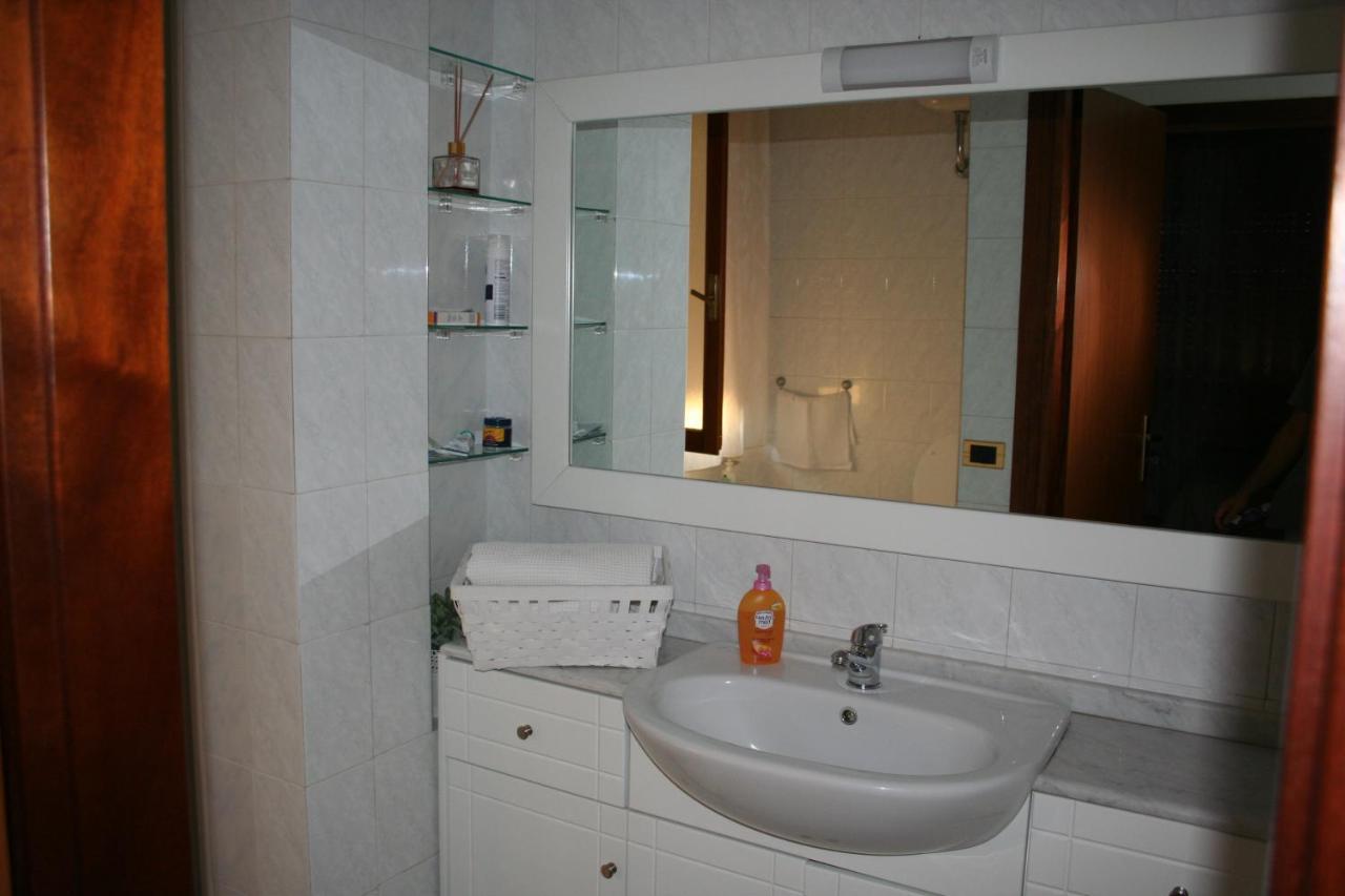 Costa D'Amalfi E Cilento Bed & Breakfast Pontecagnano Exterior foto
