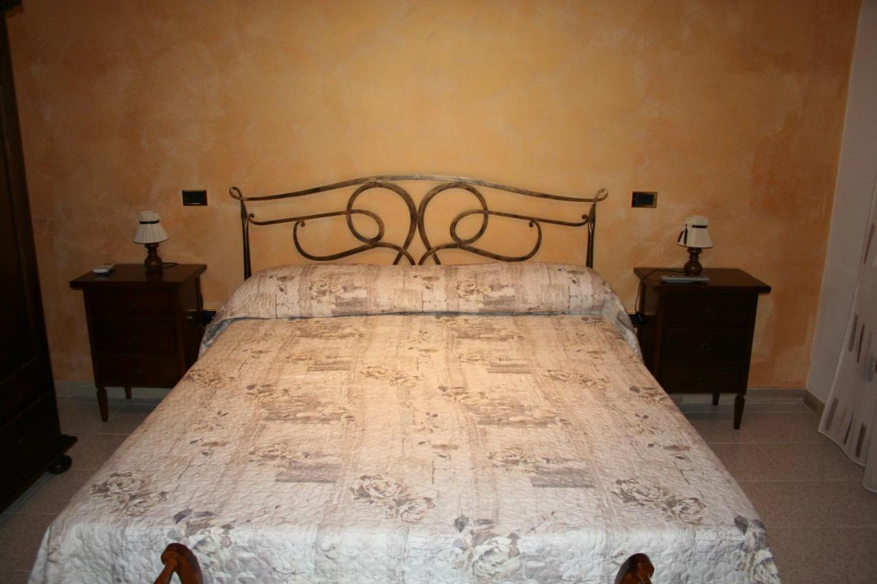 Costa D'Amalfi E Cilento Bed & Breakfast Pontecagnano Exterior foto