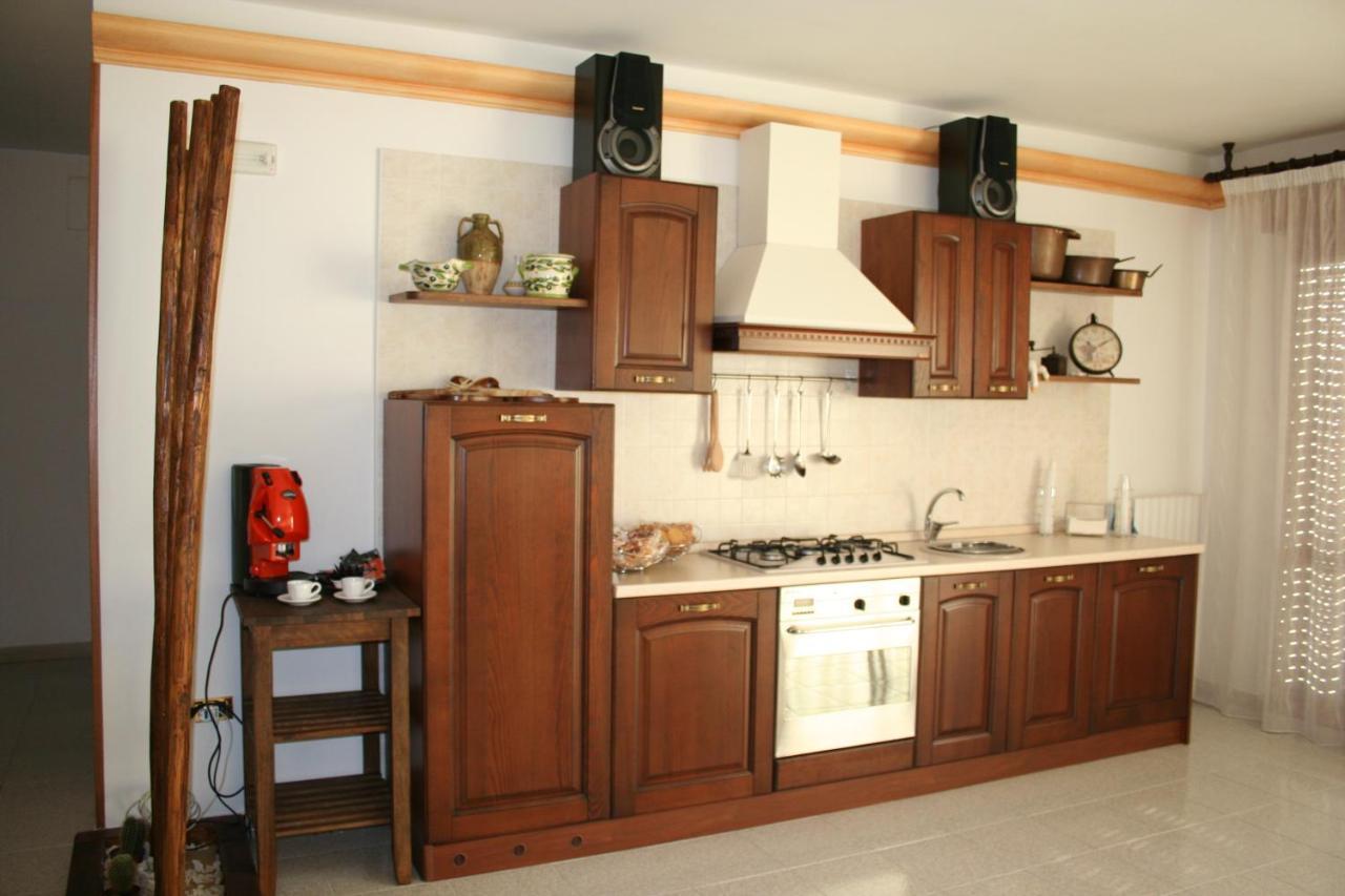 Costa D'Amalfi E Cilento Bed & Breakfast Pontecagnano Exterior foto